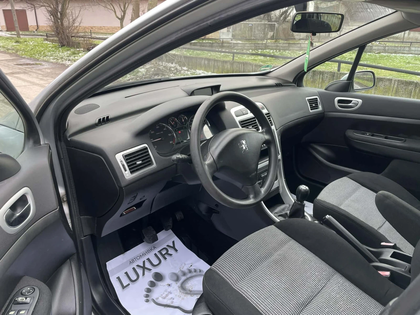 Peugeot 307 1.6 HDI - изображение 4