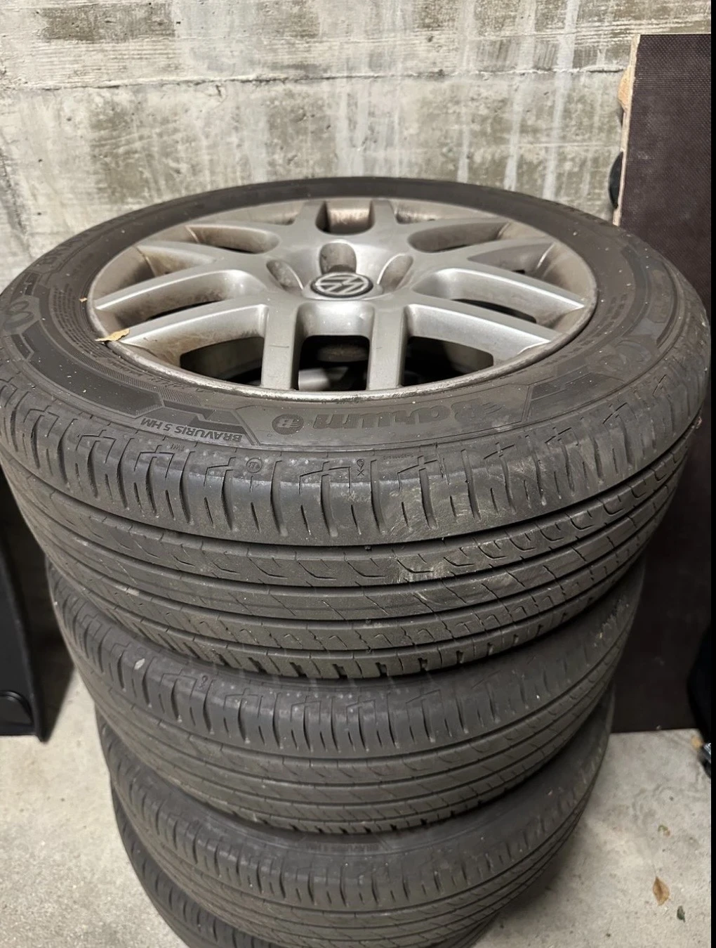 VW Golf 1.8T - GTI - 180к.с. - SWISS - 6 скорости - XENON - изображение 9