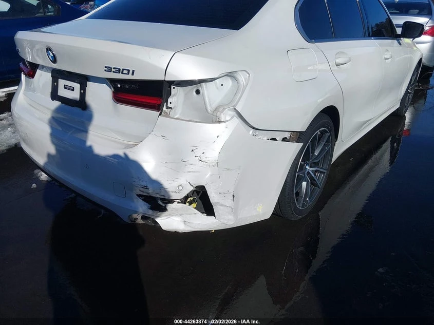 BMW 330 2l I xDrive, снимка 6 - Автомобили и джипове - 53823668