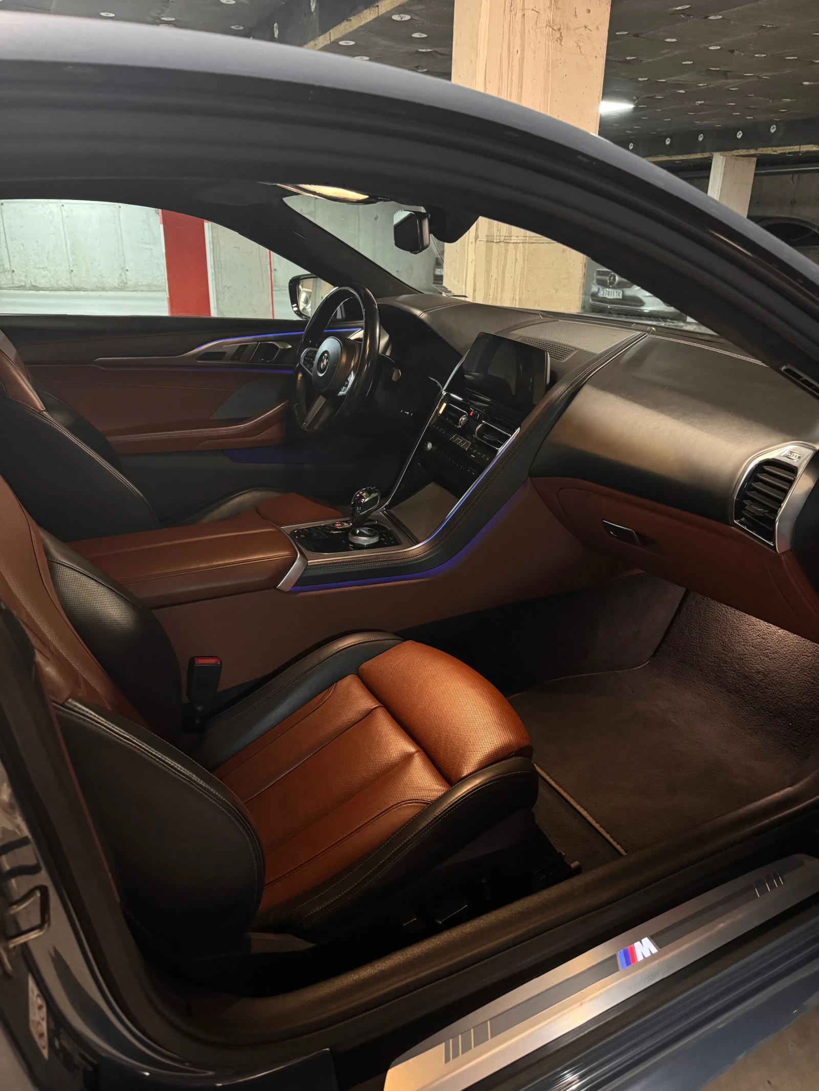 BMW 840 xDrive M-pack Individual Swarovski Crafted, снимка 5 - Автомобили и джипове - 55075103