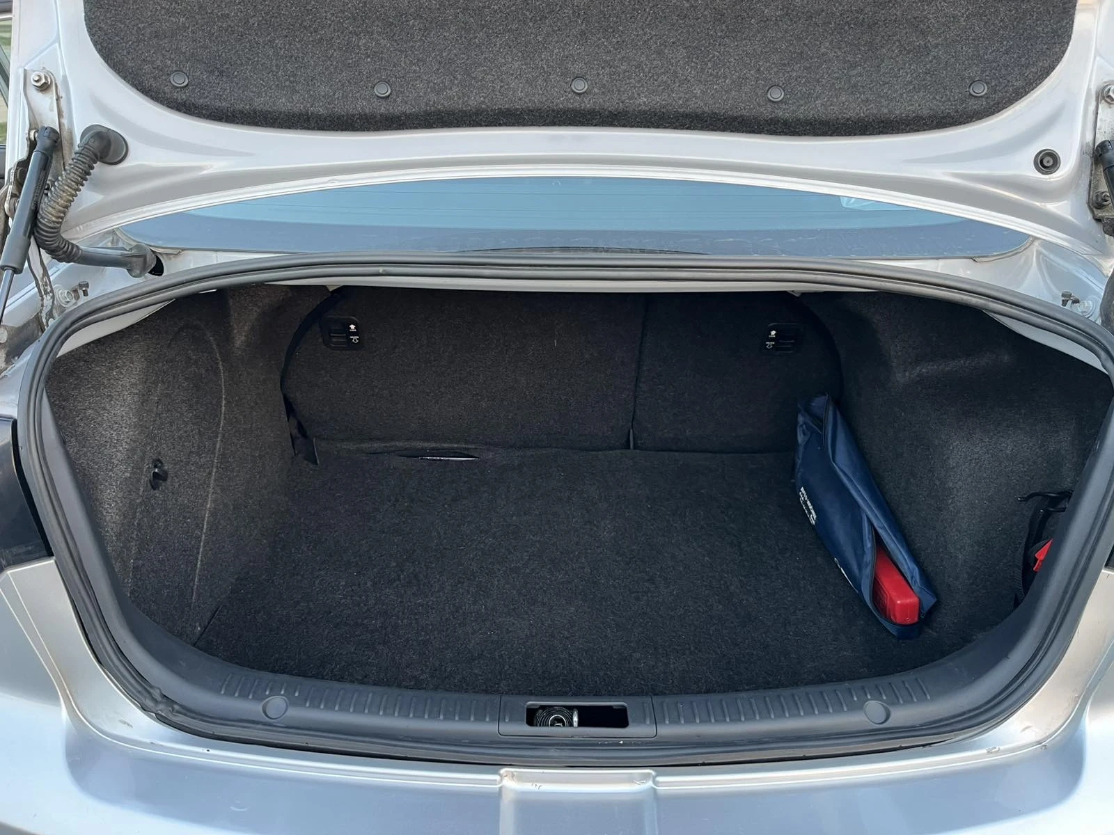 Mazda 3 1.6HDI 109кс EURO 4 FACE 135 000км КЛИМАТРОНИК , снимка 14 - Автомобили и джипове - 53850998