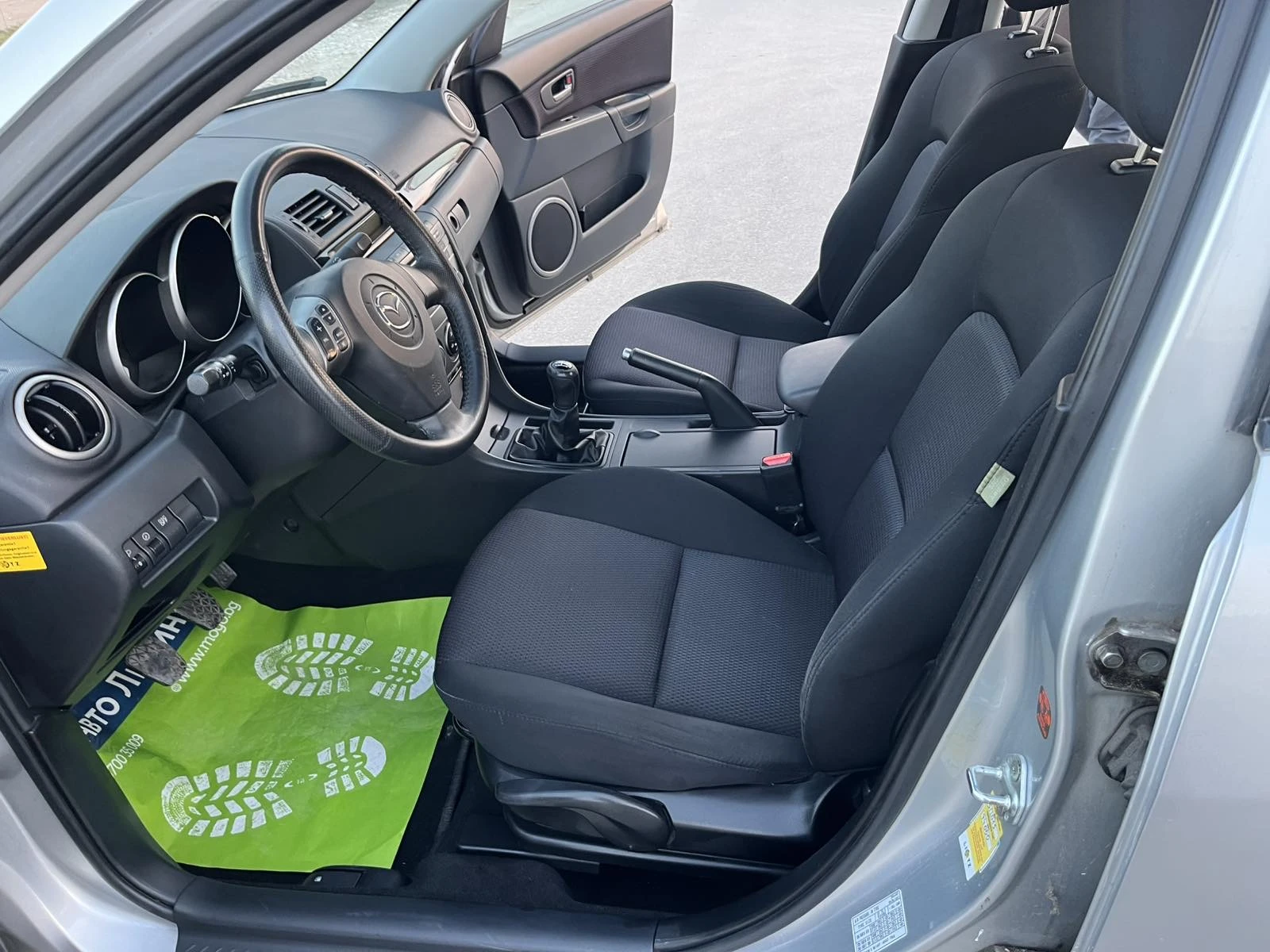 Mazda 3 1.6HDI 109кс EURO 4 FACE 135 000км КЛИМАТРОНИК , снимка 8 - Автомобили и джипове - 53850998