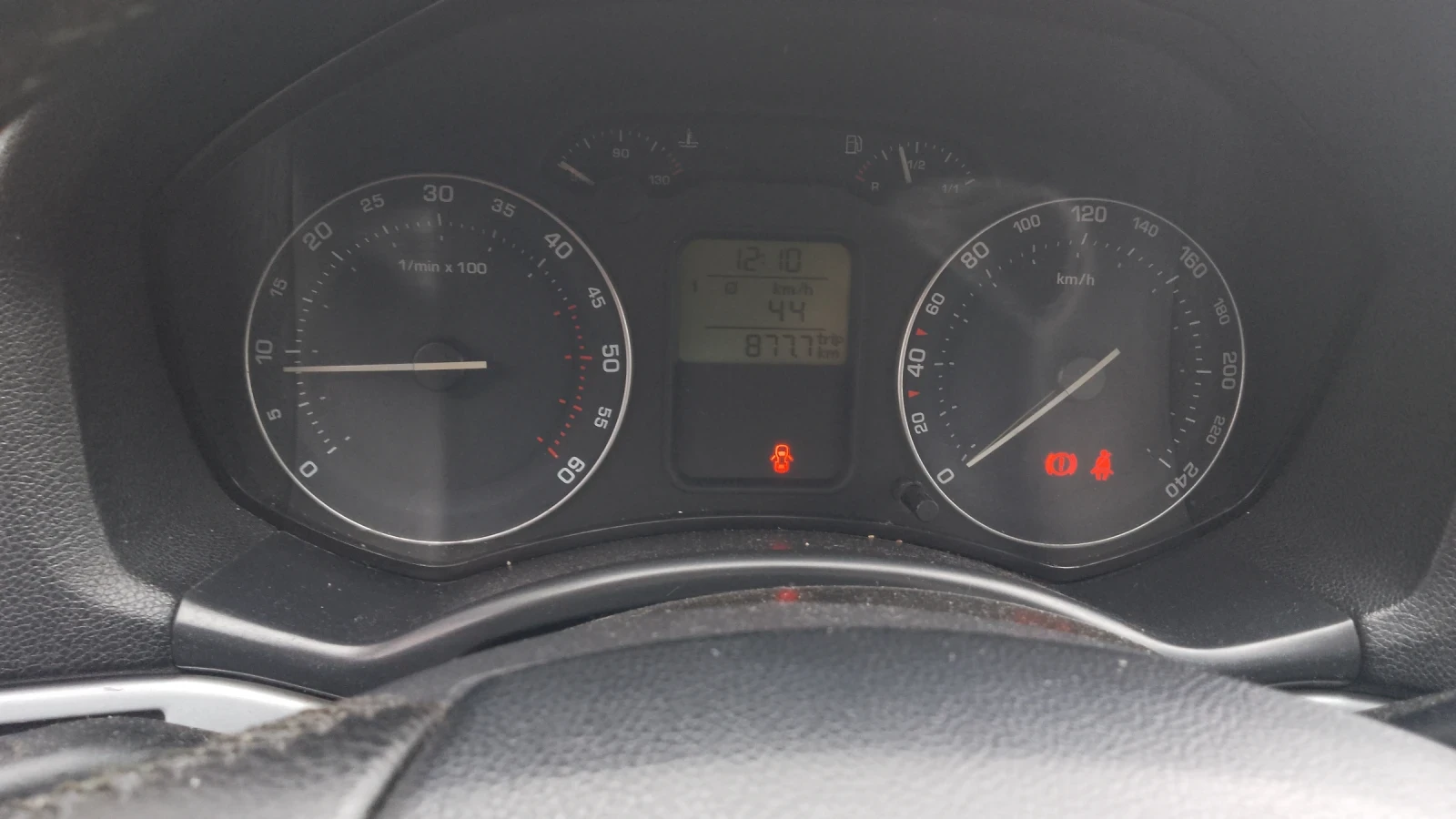 Skoda Octavia 1.9TDi, снимка 6 - Автомобили и джипове - 53942217