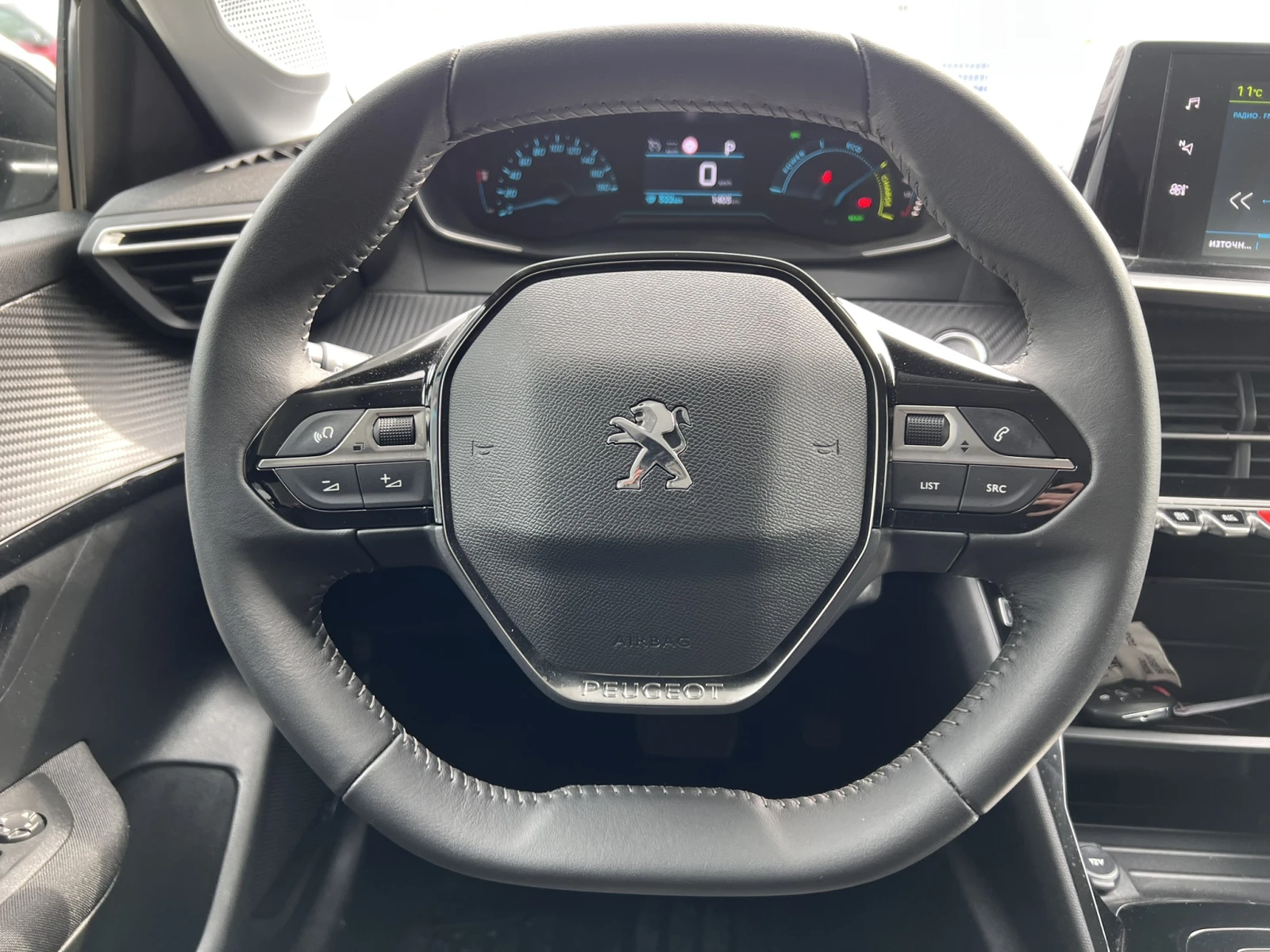 Peugeot 208 50 kWh/ �� ���� 1400 �� | Mobile.bg � ����������� 12