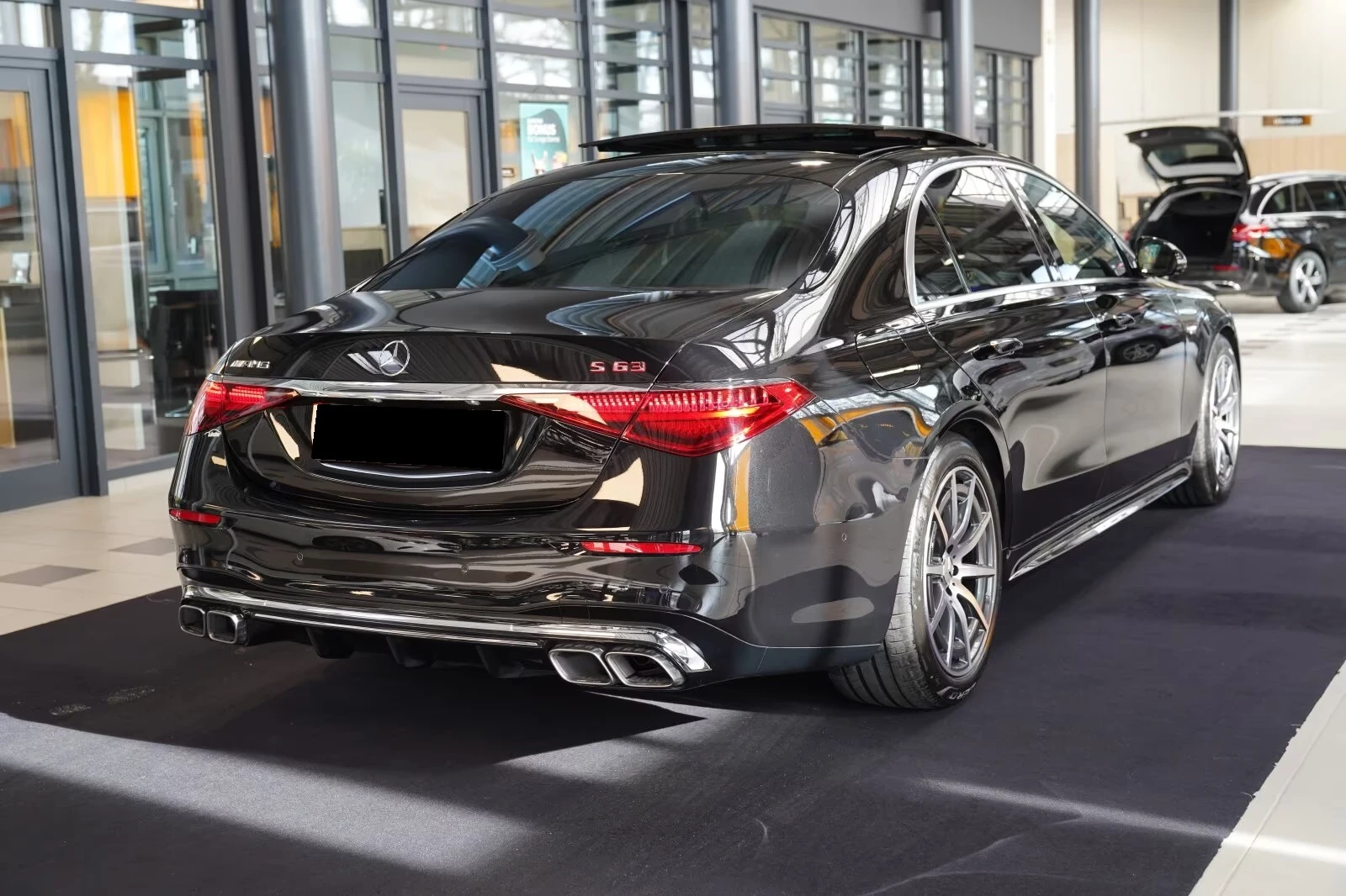 Mercedes-Benz S 63 AMG 4MATIC E-PERFORMANCE LONG BURMESTER HEAD UP 360CAM, снимка 2 - Автомобили и джипове - 54220356