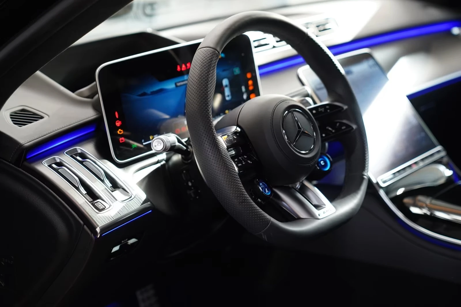 Mercedes-Benz S 63 AMG 4MATIC E-PERFORMANCE LONG BURMESTER HEAD UP 360CAM, снимка 11 - Автомобили и джипове - 54220356