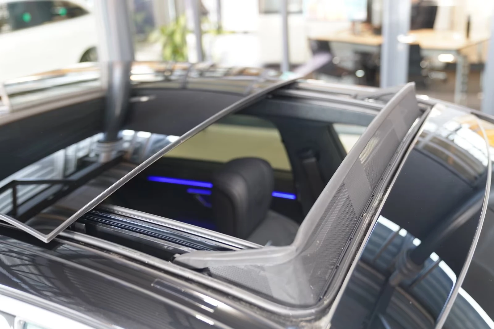 Mercedes-Benz S 63 AMG 4MATIC E-PERFORMANCE LONG BURMESTER HEAD UP 360CAM, снимка 3 - Автомобили и джипове - 54220356