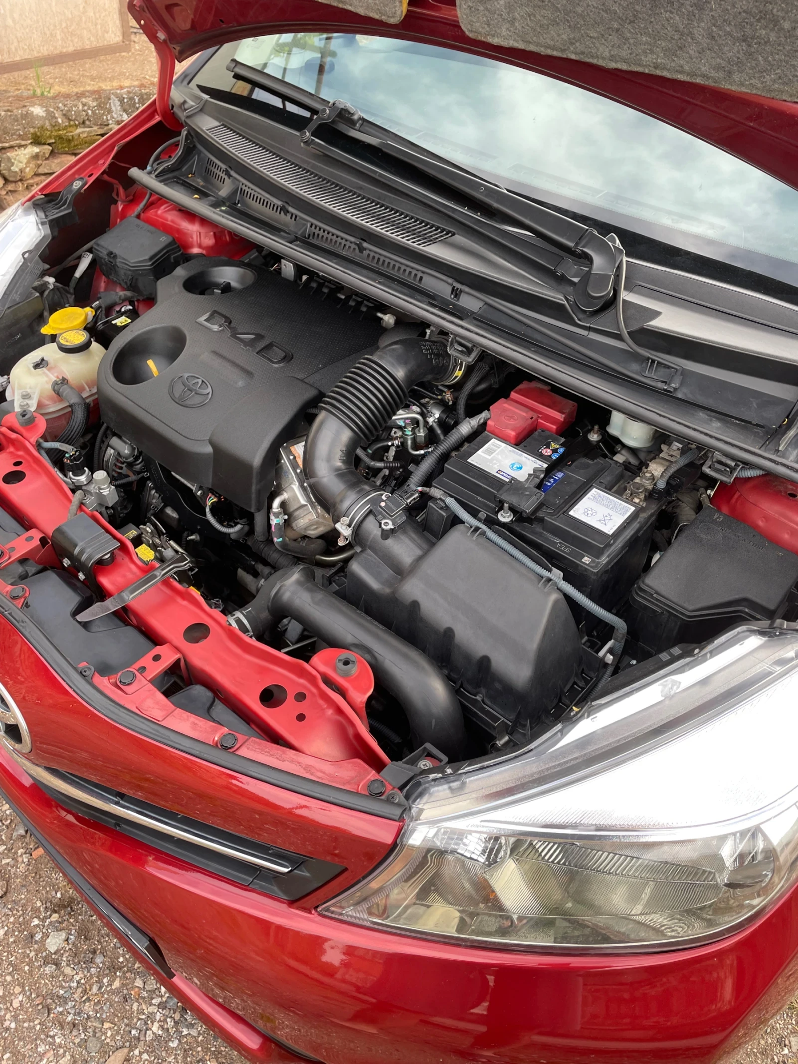 Toyota Yaris Хг, снимка 10 - Автомобили и джипове - 54480714