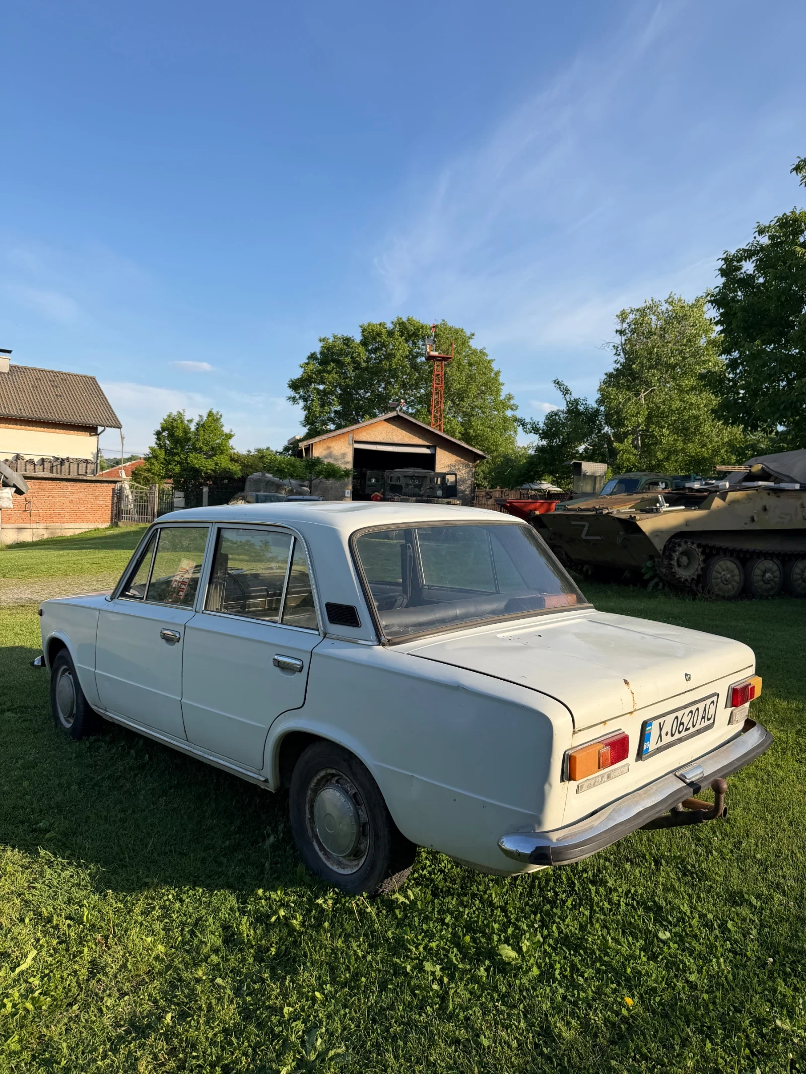 Lada 1200 S Регистрирана без прехвърляне доста запазена, снимка 4 - Автомобили и джипове - 54648960