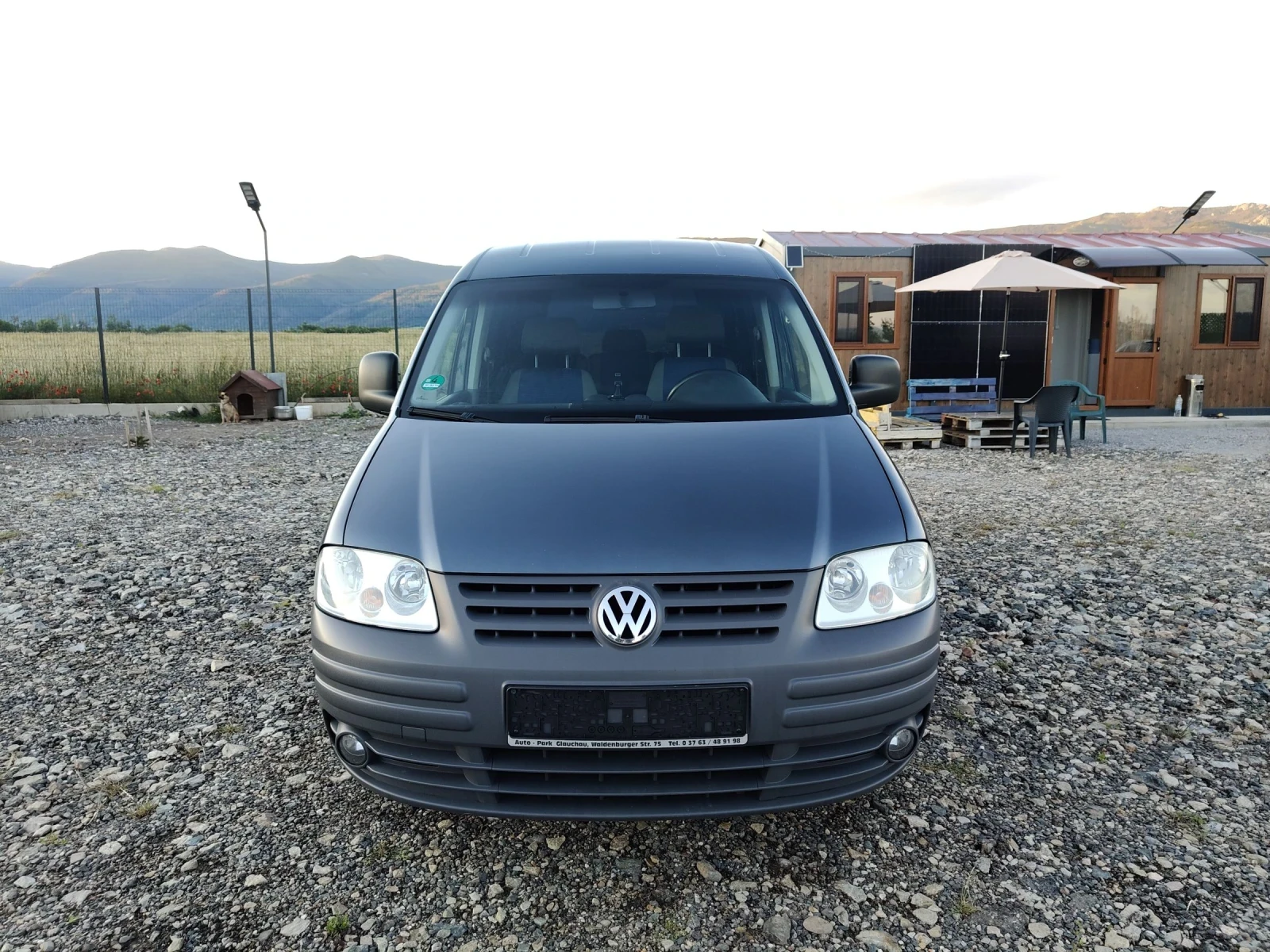 VW Caddy 1.6 102, снимка 2 - Автомобили и джипове - 54896172