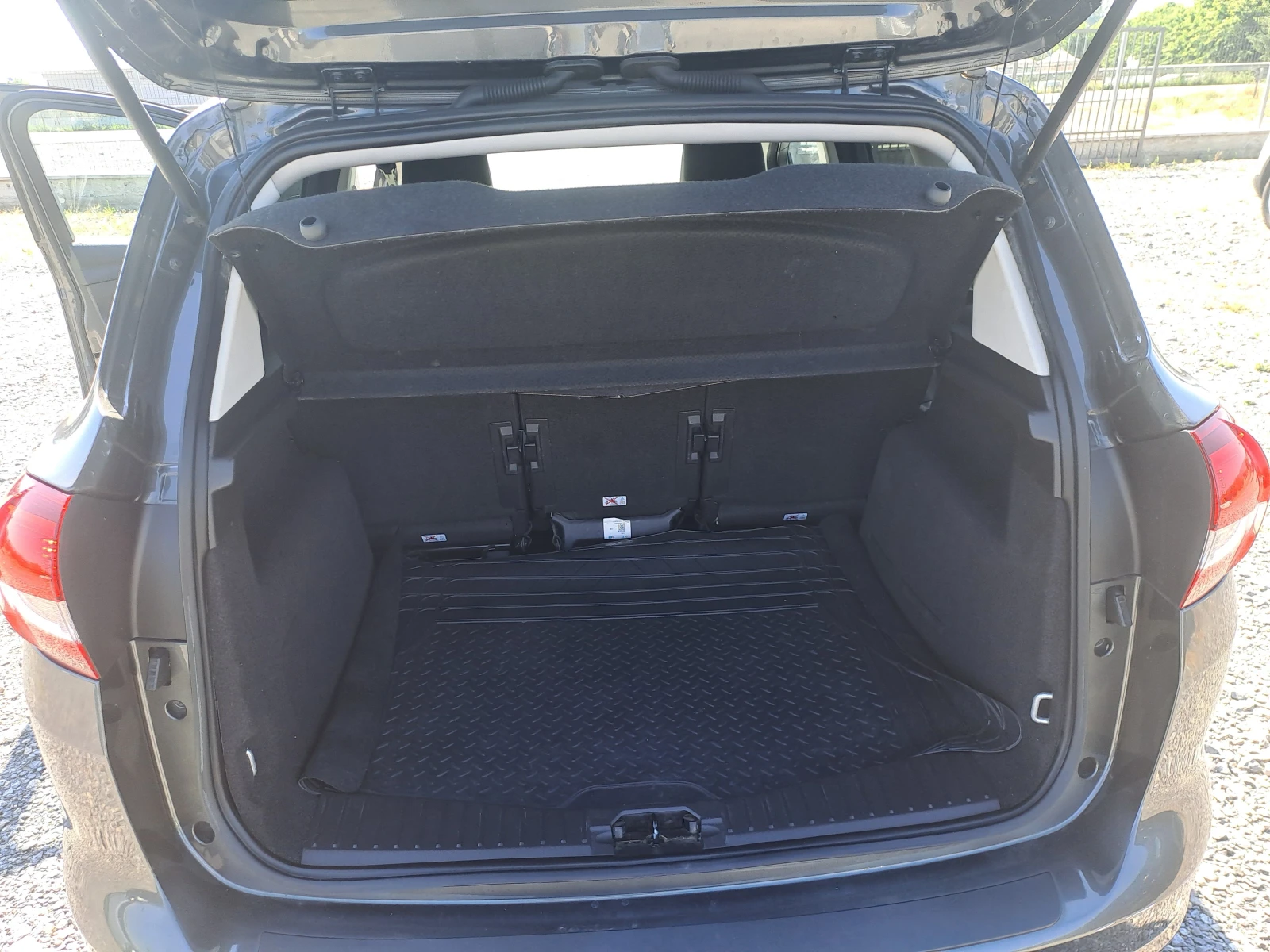 Ford C-max 1.0EcoBoost 125k.c., снимка 11 - Автомобили и джипове - 54995015
