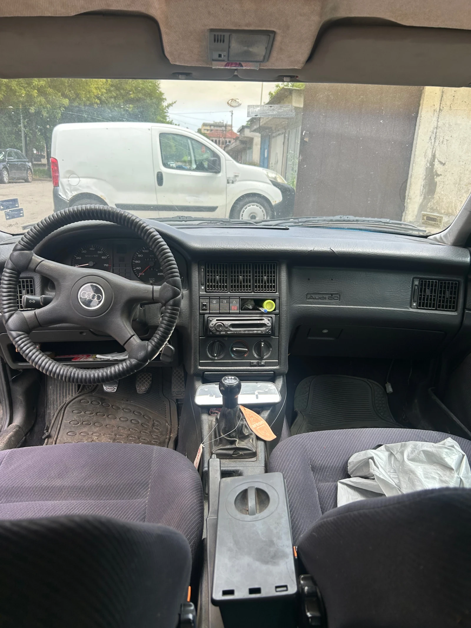 Audi 80, снимка 8 - Автомобили и джипове - 55135457