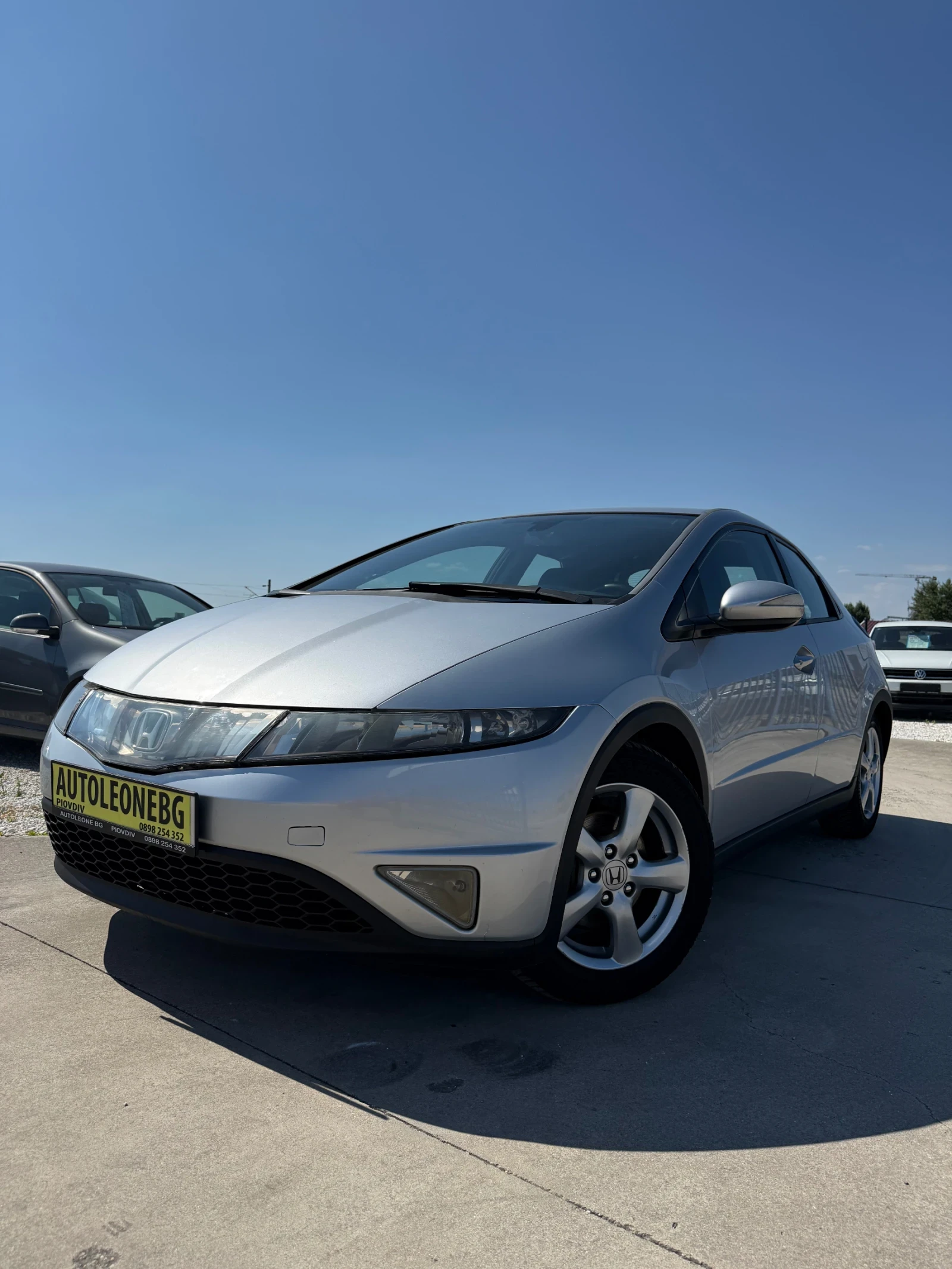 Honda Civic 1.4 V-TEC, снимка 3 - Автомобили и джипове - 55473157