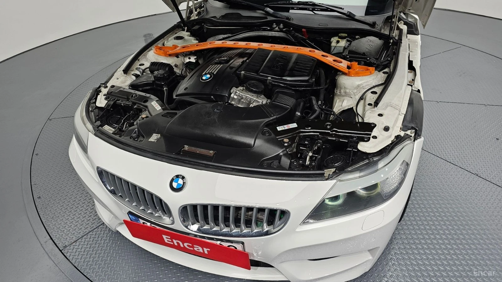 BMW Z4 35is* DCT* КОЖА* ПОДГРЕВ* КАМЕРА* , снимка 6 - Автомобили и джипове - 55625715