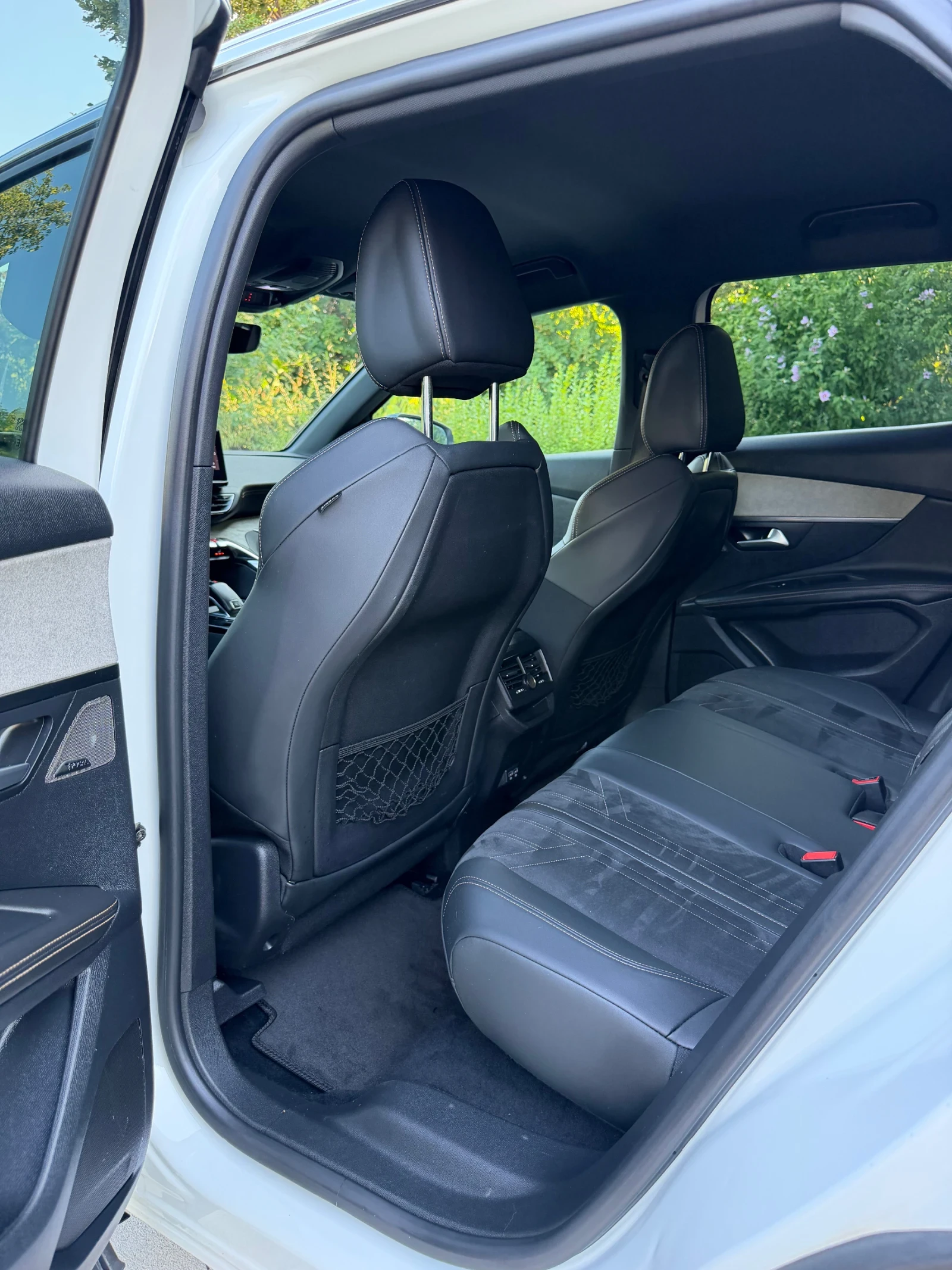 Peugeot 3008 * GT* МАСАЖ* FULL* 360* , снимка 12 - Автомобили и джипове - 55742152