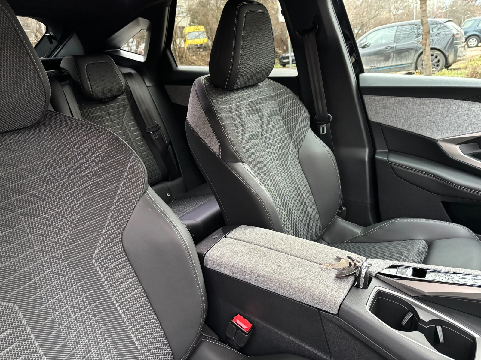 Peugeot 3008 Mild Hybrid (Мек хибрид)   1.2 Hybrid 136 e-DCS6, снимка 10 - Автомобили и джипове - 55853444