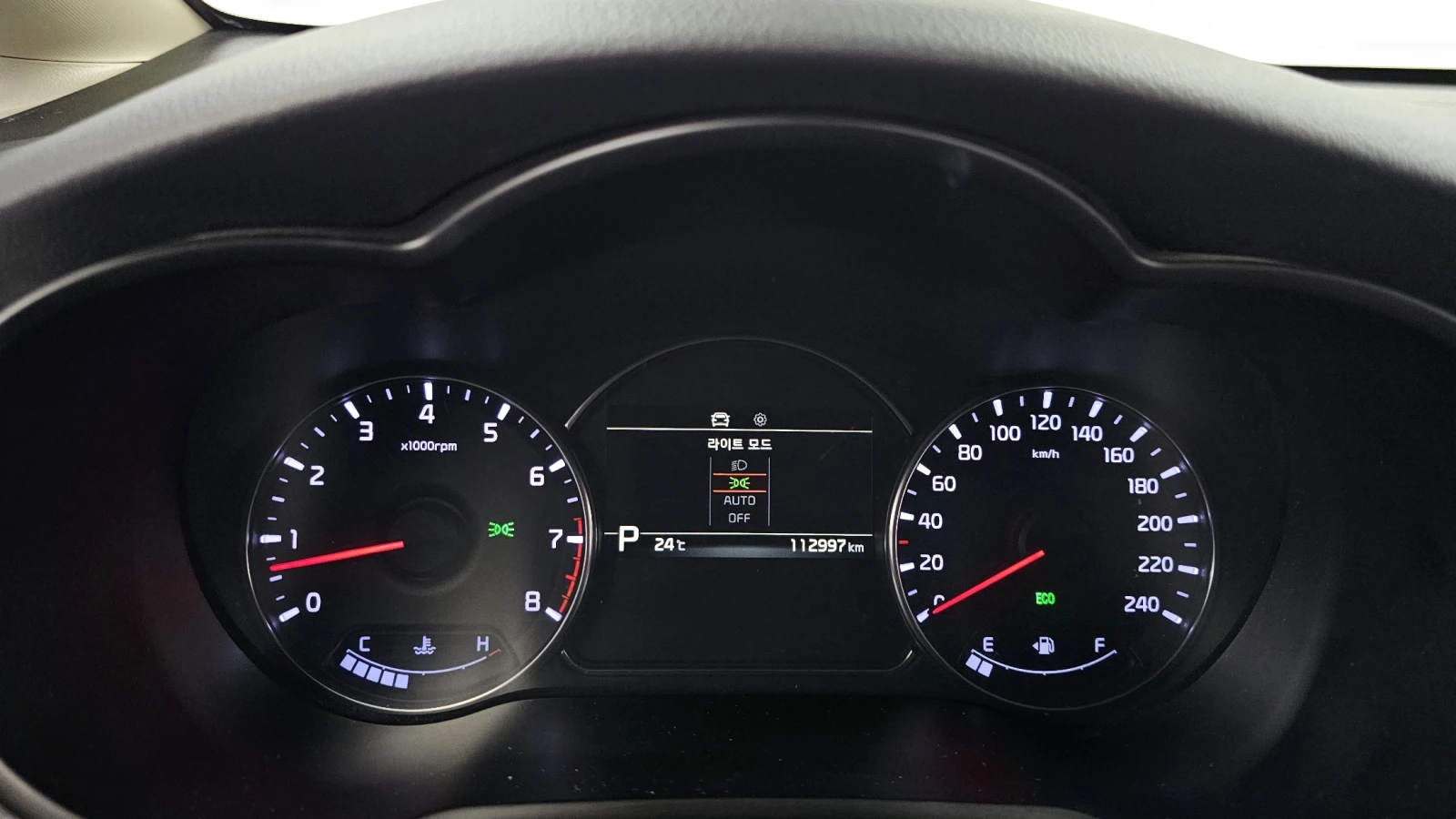 Kia Carens 2.0 LPI Prestige autogeorge.com, снимка 12 - Автомобили и джипове - 56080624