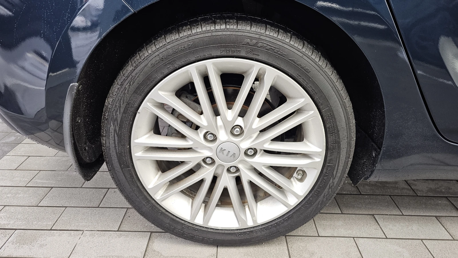 Kia Carens 2.0 LPI Prestige autogeorge.com, снимка 8 - Автомобили и джипове - 56080624