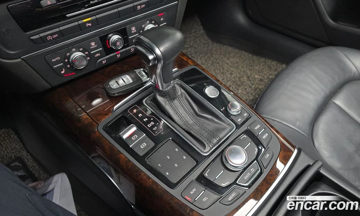 Audi A6 3.0 TFSI Quattro C7, снимка 12 - Автомобили и джипове - 56122286