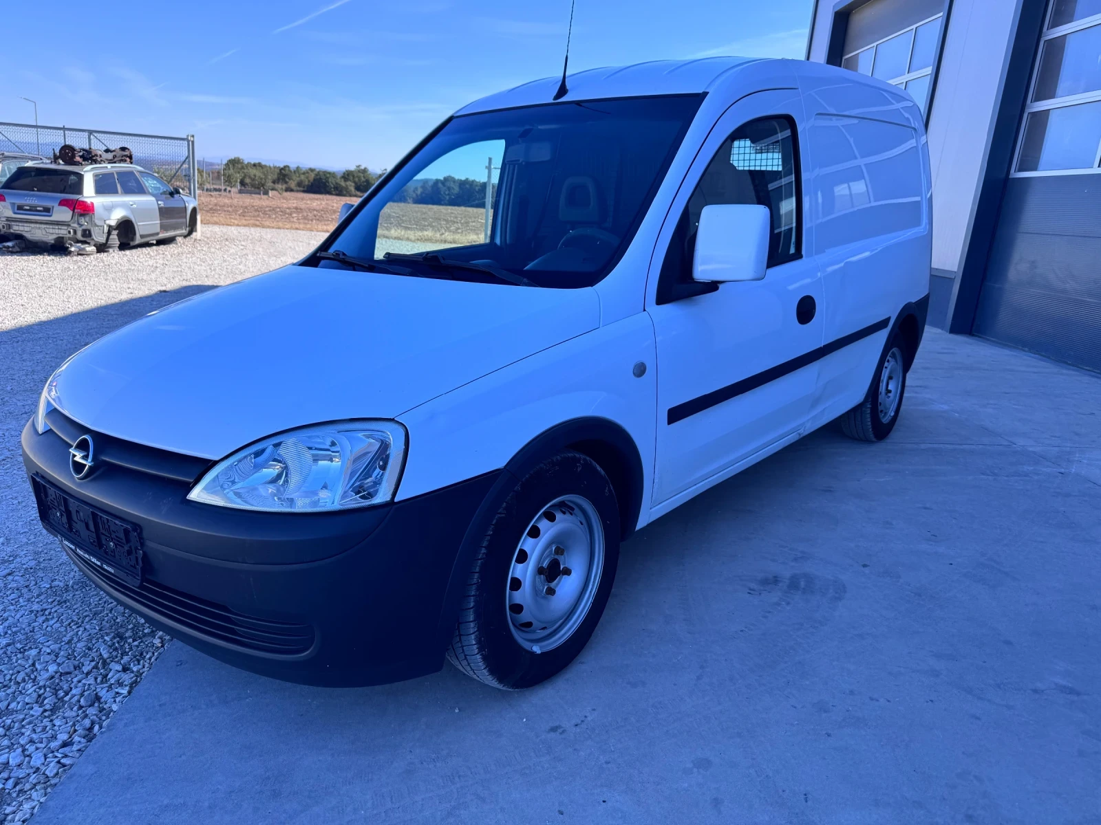 Opel Combo КЛИМАТИК, снимка 2 - Автомобили и джипове - 56337610