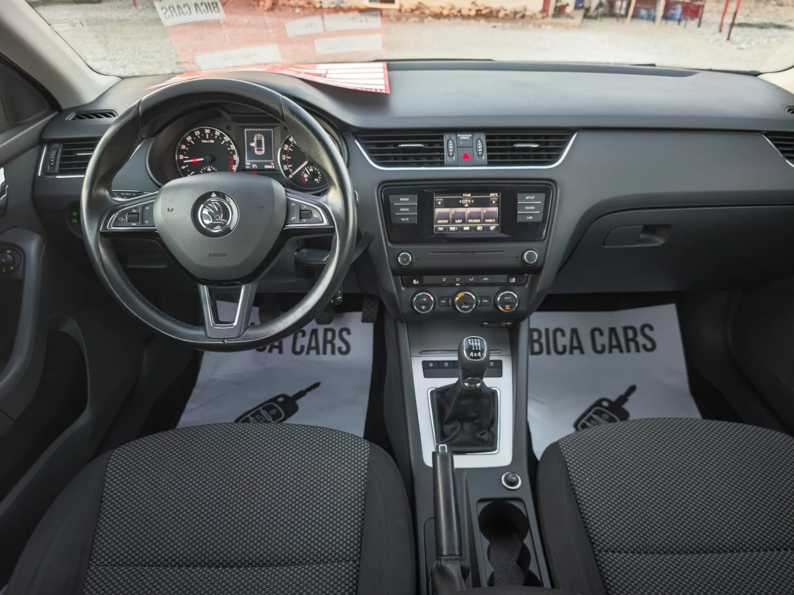 Skoda Octavia 1.6TDI 4X4 110�.� | Mobile.bg � ����������� 12