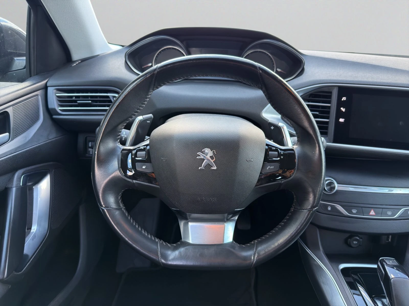 Peugeot 308 ACTIVE 1, 5 BlueHDi 130 EAT8//2108R11 | Mobile.bg � ����������� 10
