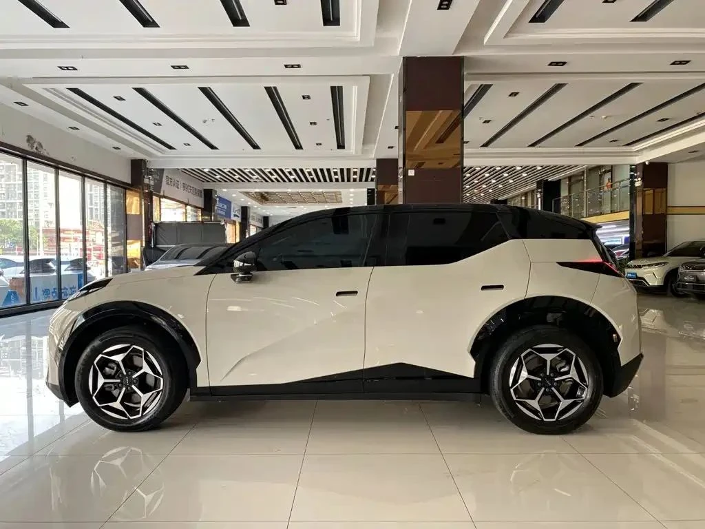 Zeekr X, снимка 5 - Автомобили и джипове - 56685906