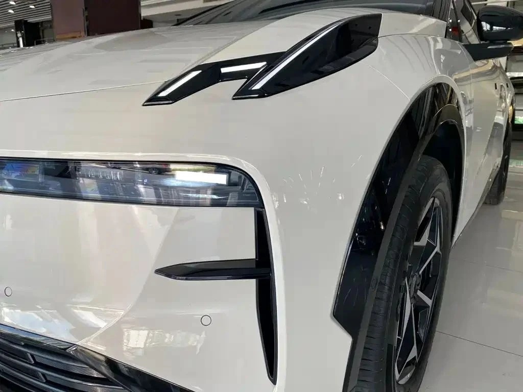 Zeekr X, снимка 8 - Автомобили и джипове - 56685906