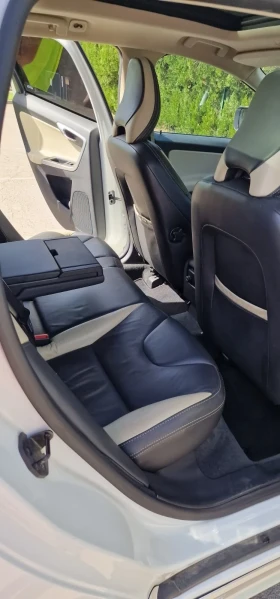 Volvo XC60 R design ПО ДОГОВАРЯНЕ!, снимка 8