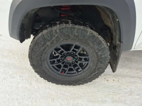 Toyota Tacoma CREW CAB SHORT BED| ПОДГРЕВИ| ШИБЕДАХ| CARFAX , снимка 10
