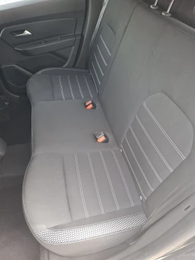 Dacia Duster 1.5 NAVI 4X4 - 13300 € / 26012.54 лв. - 44224009 10