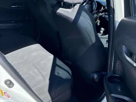 Toyota C-HR * FWD * CARFAX *  | Mobile.bg � ����� ������ 13