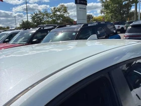 Toyota C-HR * FWD * CARFAX *  | Mobile.bg � ����� ������ 11