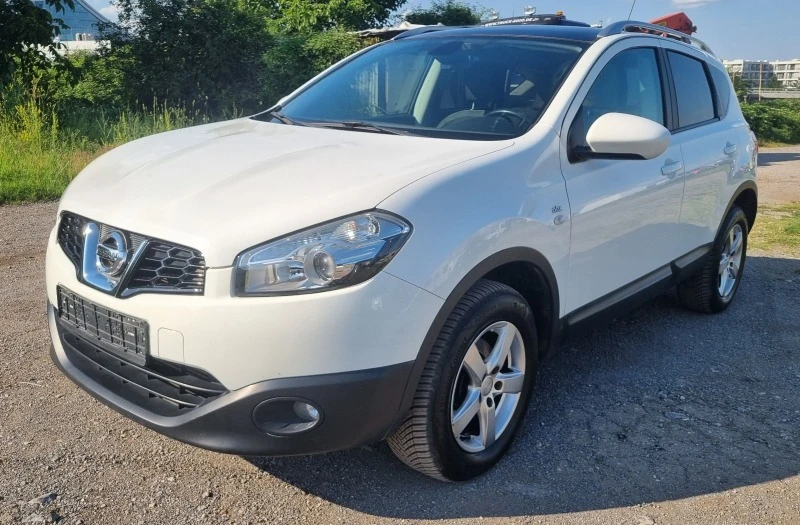 Nissan Qashqai 2.0dci 4x4 Авоматик, снимка 1 - Автомобили и джипове - 46117773