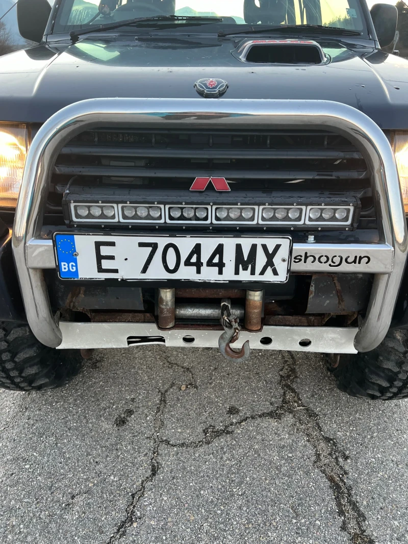 Mitsubishi Pajero 2.8 дълга база , снимка 1 - Автомобили и джипове - 48500153