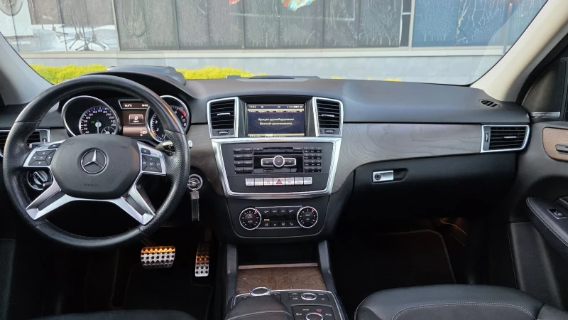 Mercedes-Benz ML 400 Ml 400, снимка 9 - Автомобили и джипове - 52369162