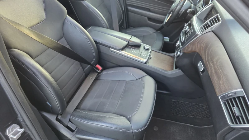 Mercedes-Benz ML 400 Ml 400, снимка 11 - Автомобили и джипове - 52369162