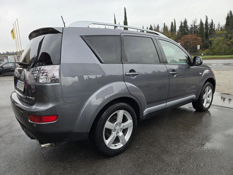 Mitsubishi Outlander 2, 2 tdi 163 hp 7-местен, снимка 6 - Автомобили и джипове - 52562994