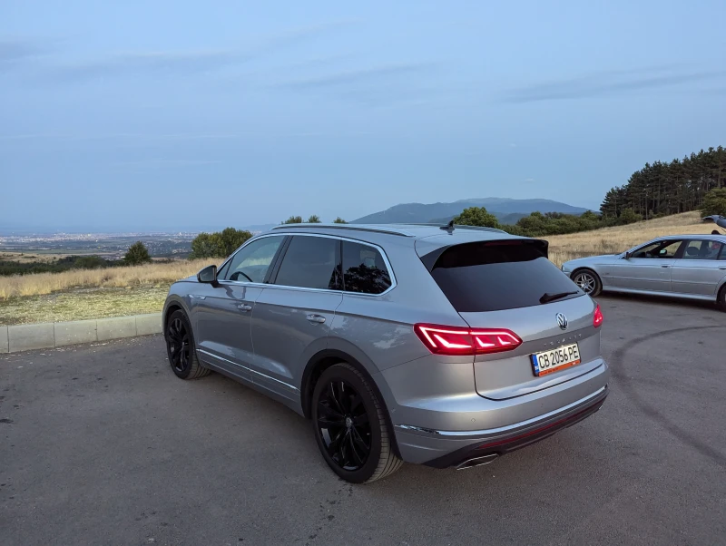 VW Touareg ГАРАНЦИОННА, снимка 3 - Автомобили и джипове - 53024881