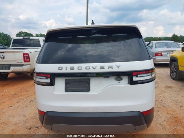 Land Rover Discovery SE, снимка 8 - Автомобили и джипове - 46306325