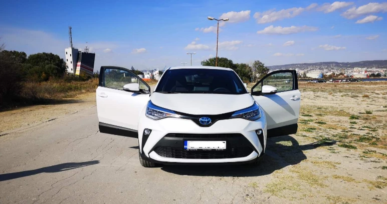 Toyota C-HR 2.0 HYB E-CVT Club, снимка 7 - Автомобили и джипове - 49109774