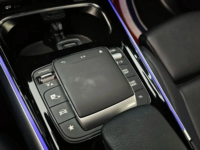 Mercedes-Benz GLB 220, снимка 15 - Автомобили и джипове - 56737318