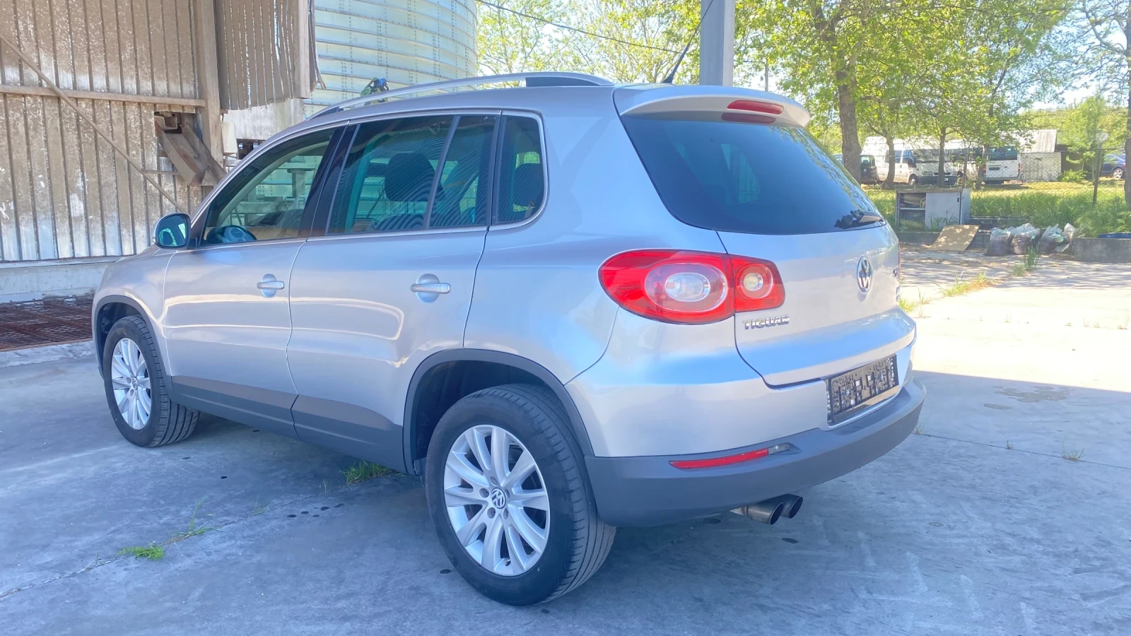 VW Tiguan 2.0 tdi - изображение 4