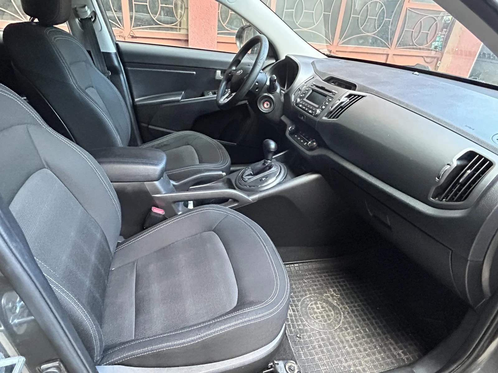 Kia Sportage AWD - изображение 7