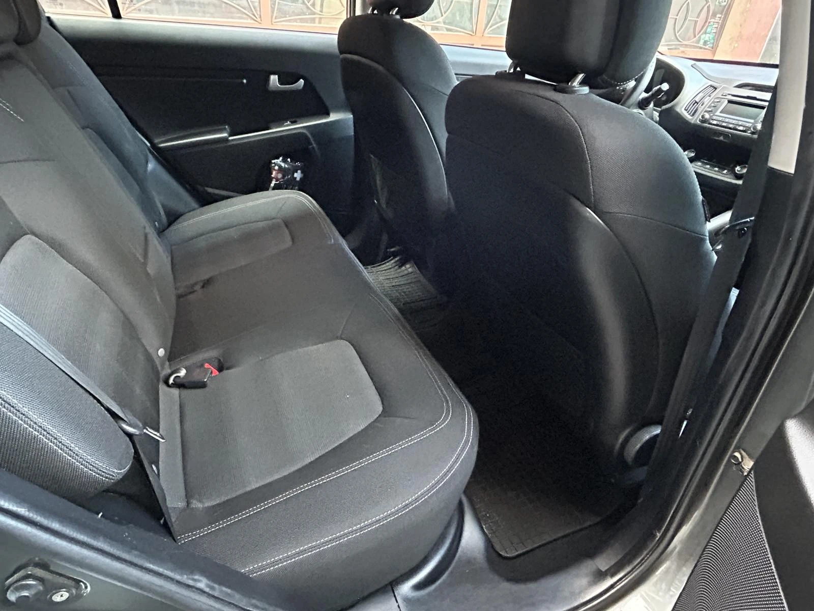 Kia Sportage AWD - изображение 8