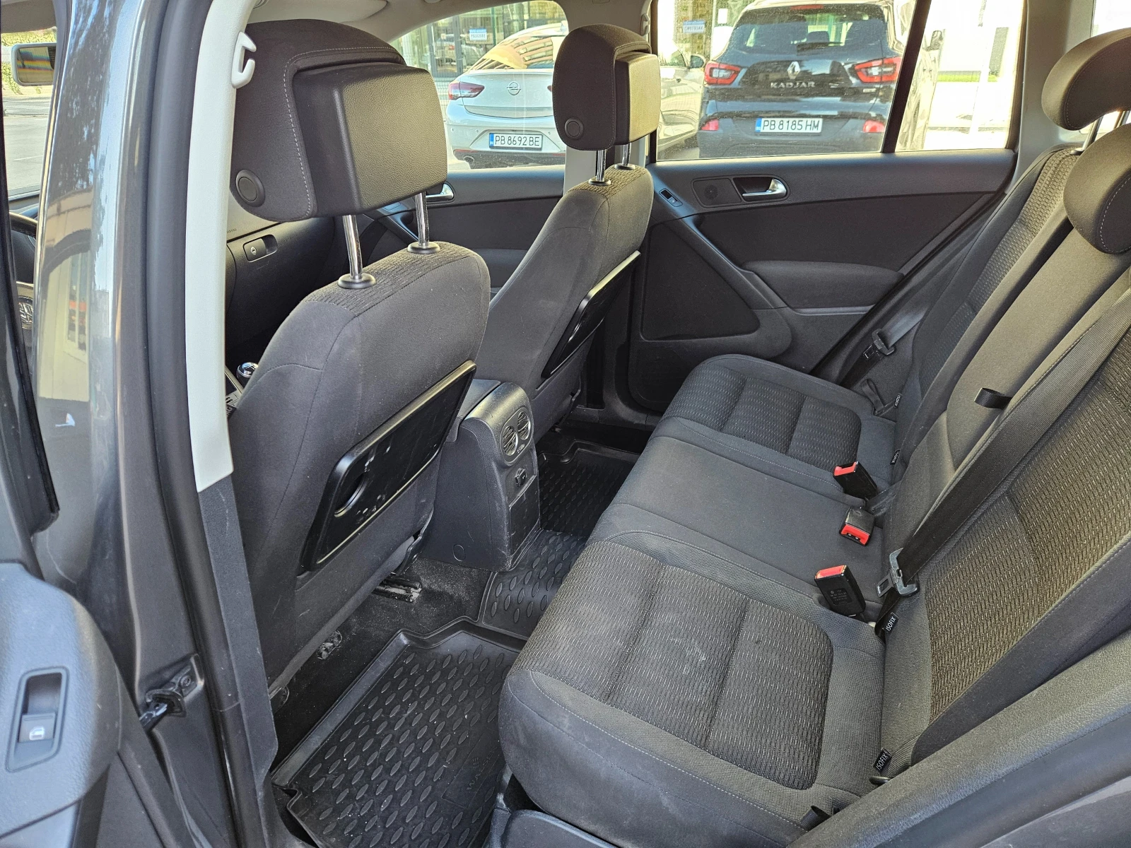 VW Tiguan 2.0TDI 4MOTION - изображение 10