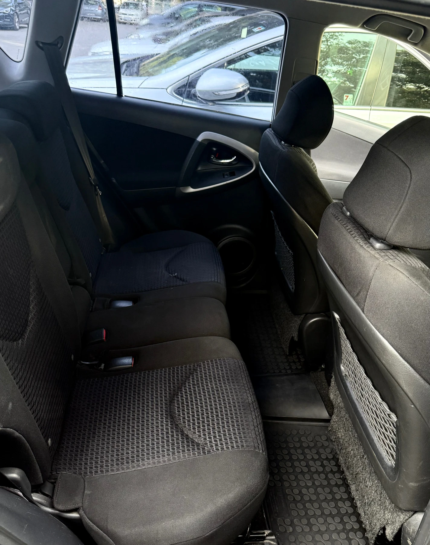 Toyota Rav4 Тойота Рав4 4х4 2.2 177кс Toyota Rav4 2007г | Mobile.bg — изображение 12