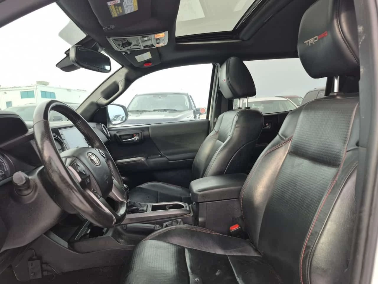 Toyota Tacoma CREW CAB SHORT BED| ��������| �������| CARFAX  | Mobile.bg � ����������� 11