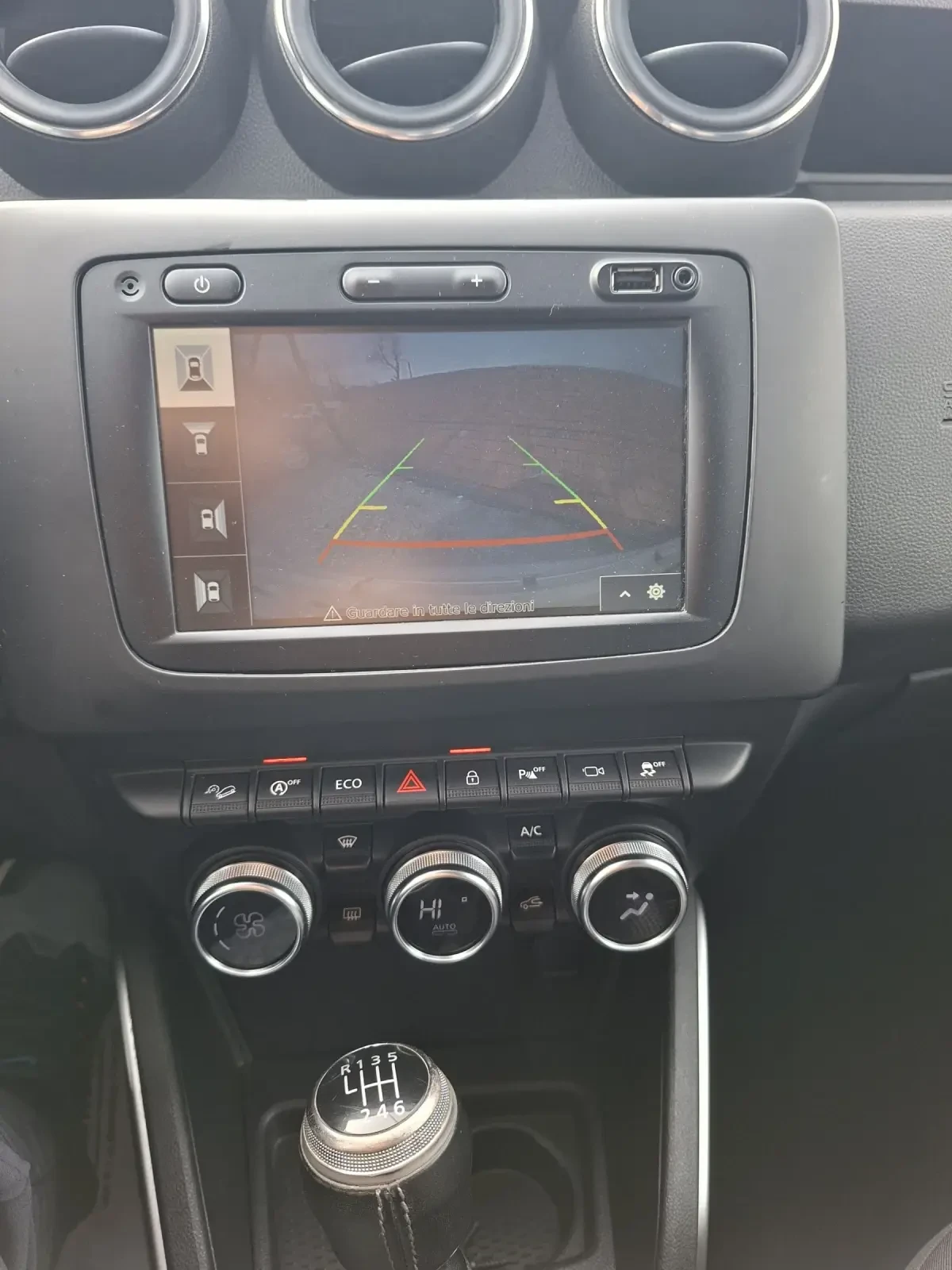 Dacia Duster 1.5 NAVI 4X4, снимка 15 - Автомобили и джипове - 53903032