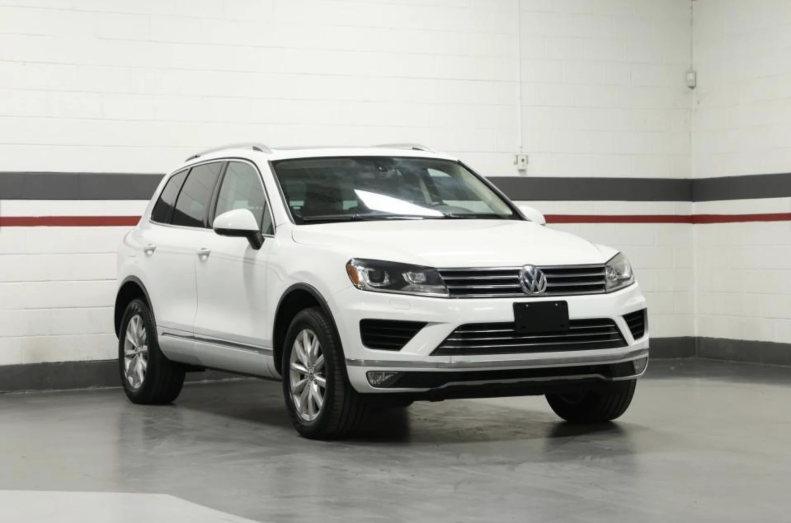 VW Touareg АВТОКРЕДИТ, снимка 3 - Автомобили и джипове - 54201716